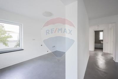 De închiriat casă renovată 2023, 5 camere, pericentral - 8