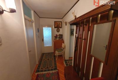 Apartament 3 camere, decomandat, etaj 1, zona Vladeasa - 10