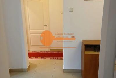 Apartament 3 camere zona 13 Septembrie - 5
