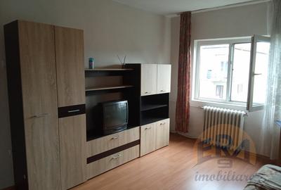 Apartament 2 camere, X mare Rogerius, Str. Italiana