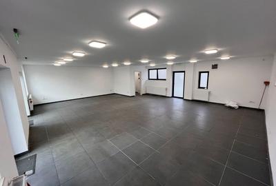 Vand doua spatii comerciale, str Ioan  Budai Deleanu - 0752.600.222. - 12