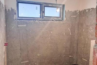 Jumatatea interioara  de duplex de vanzare la pret de apartament! - 7