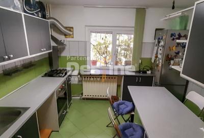 13 Septembrie-Botorani | 3 cam | 73mp | Parter | bloc reabilitat | 135.000 euro - 10