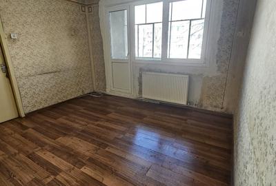 PROPRIETAR!! Apartament 3 camere Et 1 zona Victoria / Aleea Romanitei !! - 14
