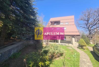 Vila de vanzare in Breaza - Zona Breaza de Sus - 2