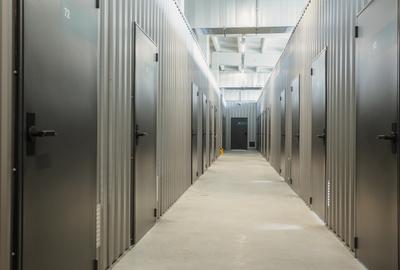 Spațiu depozitare 9,5 mp – Securitate, acces 24/7 -  Plată lunară - 3
