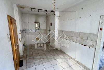 Casa de vanzare in Sibiu - curte individuala  zona  Turnisor - 8
