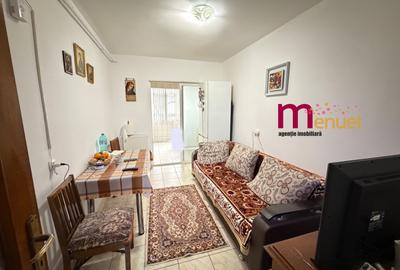 Apartament 3 camere,str.Victoriei,etaj 1,90 mp - 1