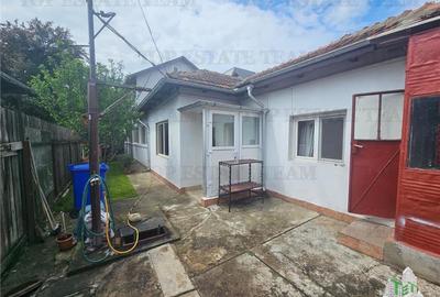 Casa la curte cu garaj dublu langa Padurea Rosu - 5