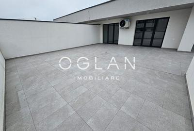 Penthouse cu 4 camere decomandat în Mihai Viteazul