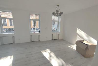 Vanzare garsoniera renovata 2025, in Vila, Mantuleasa - 6