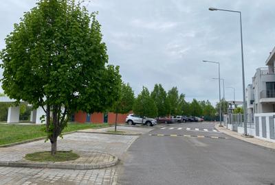 Individual,P+2,complex Green Lake, curte mare,scoala british, vecini de calitate - 9