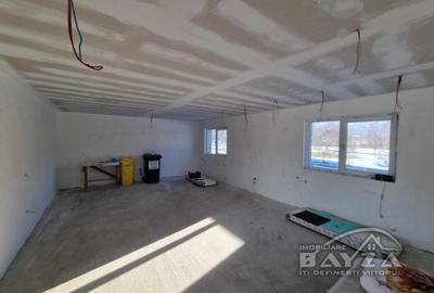 Comuna Rus, casa P+E, teren 1200 mp - 6