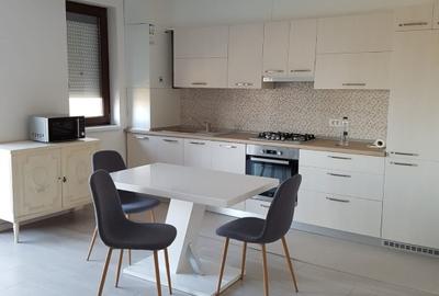 Giroc, în fata la benzinăria Esso, aproape de Spitalul Judetean, fara comision - 1