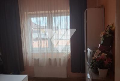 Apartament 3 camere, 84 mp, decomandat și mobilat, Cisnădie - 1