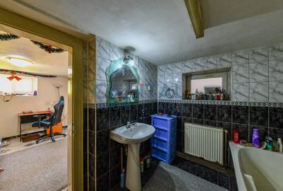 Casa familiala zona centrala Turda cu 7 camere+living open space,comision 0% - 20