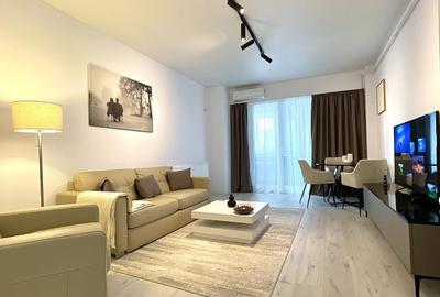 Apartament cu 2 camere semidecomandat, mobilat în Parcul Carol