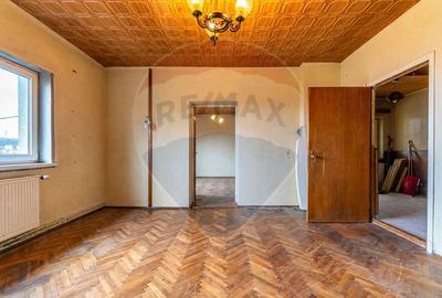 Casă cu vedere panoramică Brașov | Două unități independente | P+E | - 26