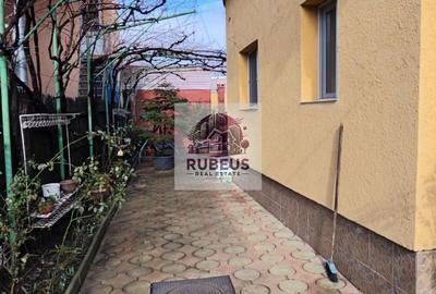 Casa cu personalitate in Calomfirescu – spatiu, liniste si teren gener - 7