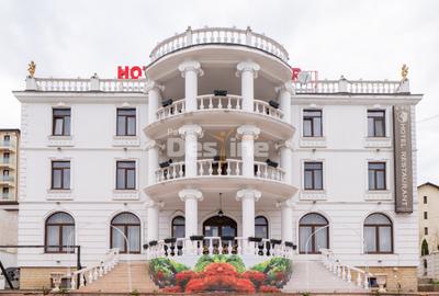 Spațiu comercial, de 2,334.76 mp, în Valea Lupului