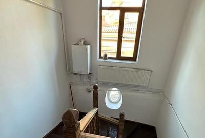 De vanzare Apartament 2 camere in vilă, Unirii - Universitate - 15