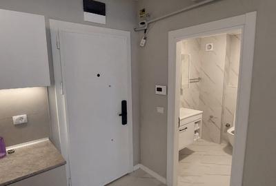 Apartament cu 2 camere decomandat, mobilat în Central