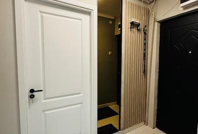 Apartament 2 camere, decomandat, renovat recent, parcare inclusă– 5 min metrou - 2