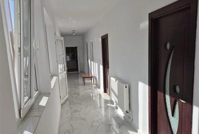 Casa individuala de caramida si vaiuga cu centrala pe gaz Parta - 2