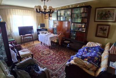 PACURARI PETRU PONI 3 CAMERE DECOMANDAT ET.2 BLOC 1987    COD 161740 - 1