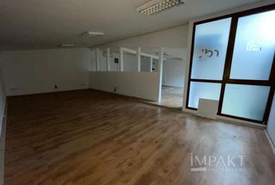 Spatiu comercial de inchiriat, central, trafic intens! - 5