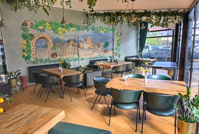 Spațiu comercial, 150 mp în Dacia