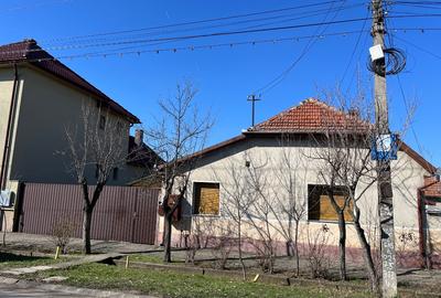 Casă de vânzare- 3 camere, teren total 796mp, front stradal 16,7m- Zona Grădiște - 12
