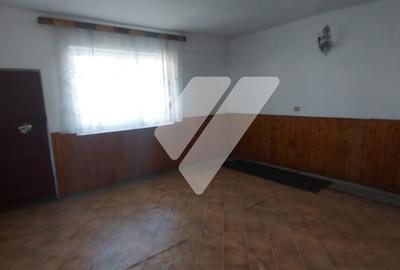 Casa individuala din 2 corpuri 6 camere 2 bai teren 2109 mp Rusi Sibiu - 10