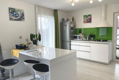 Casă cu 4 camere | Teren 870mp | Studio, pivniță & jacuzzi |  zona Ciugud - 1