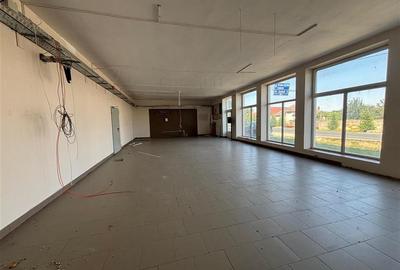 SPATIU COMERCIAL | 380 MP | STRADA PRINCIPALA | CIUMEGHI - 3