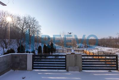 Casă cu Spațiu Comercial in Neamț - 38