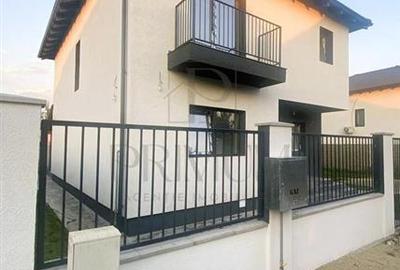 Casă individuală cu 4 camere în Utvin