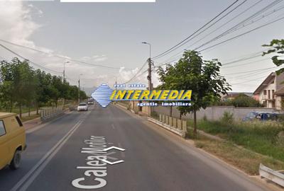 Teren intravilan 6500 mp, deschidere 30 m, PUZ P+2+1+(1), toate utilitățile - 4