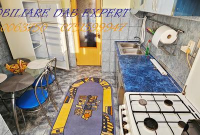 Inchiriere apartament 3 camere etaj 3 , zona PATISERIA DANA - 9