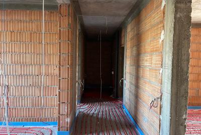 Comision 0 - Dezvoltator 4 cam curte proprie - 155000eur TVA si parcare inclusa! - 1