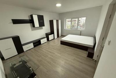 Apartament cu 1 camera, decomandat, zona Dacia - 1