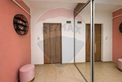 Apartament cu 3 camere de vânzare cu loc de parcare - 6