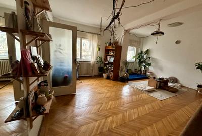 Vanzare apartament cu 3 camere Cismigiu - 1