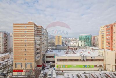 Apartament cu 2 camere de vânzare în zona Florilor - 1