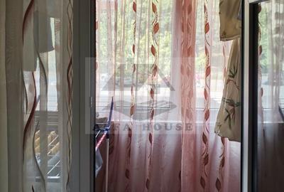 Apartament cu trei camere, zona Racadau 74 mp - parcul Trandafirilor - 15