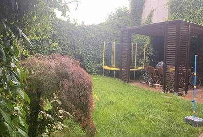 Casă individuală cu 5 camere în Titulescu