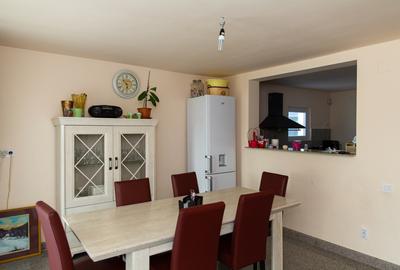 CASA INDIVIDUALA 6 CAMERE, 220 MP, CU PISCINA, CIUGUD - 12