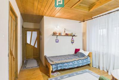 Vilă stil montan, 270 mp, teren 3000 mp - 19