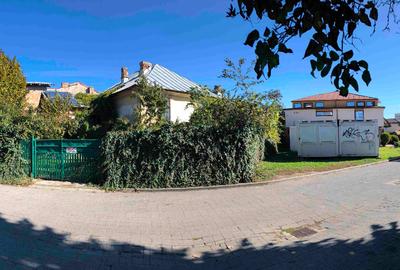 Casa veche - centrul istoric - zona ultracentrala Târgoviște - 2