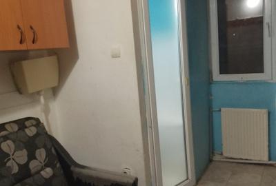 Garsoniera 1 camera, Rogerius, Str. Corneliu Coposu - 1